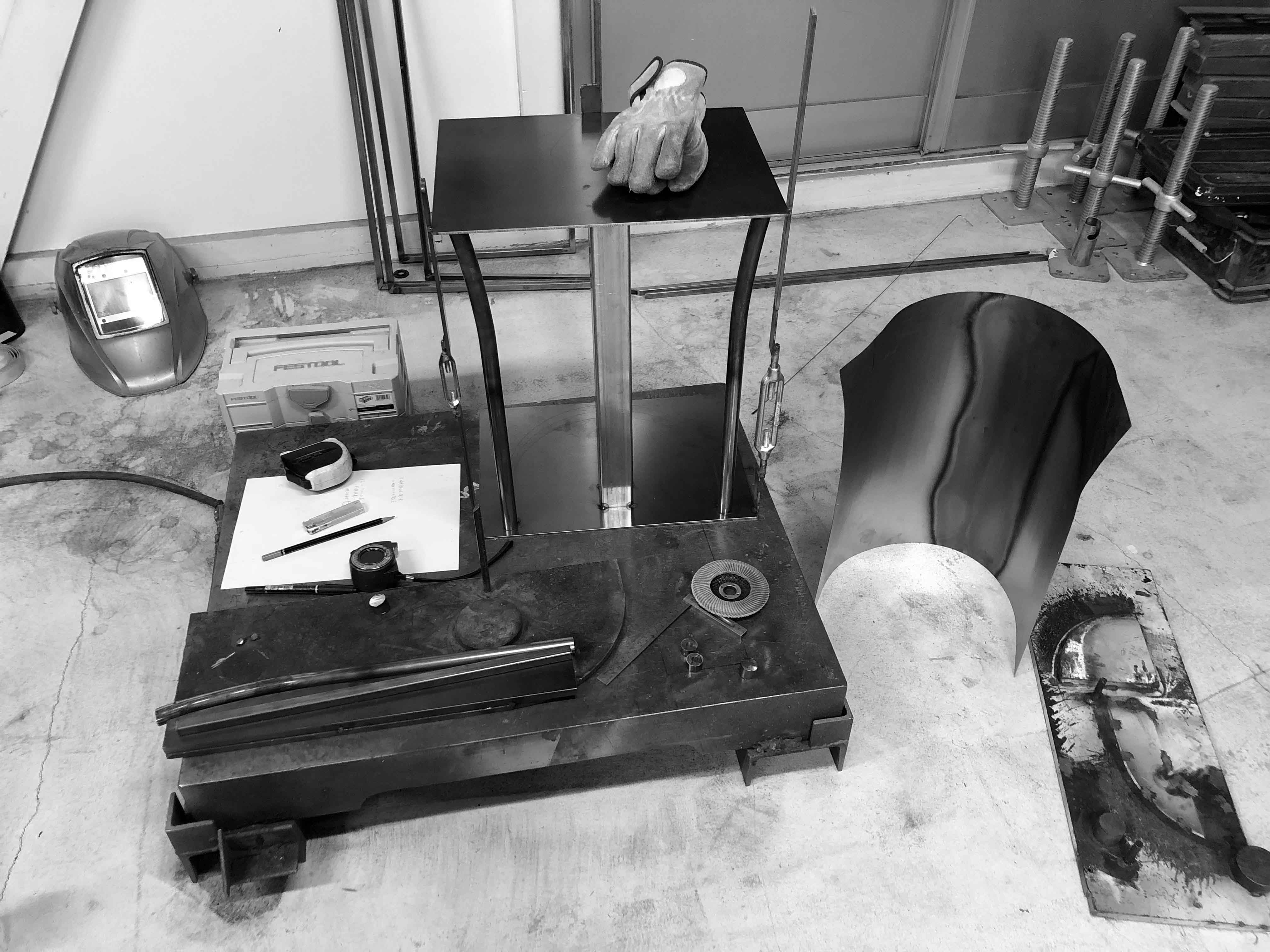 BEND RYOSUKE AKAGI DESIGN